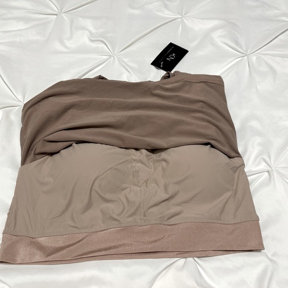 Klassy Network crop top - Picture 3 of 3